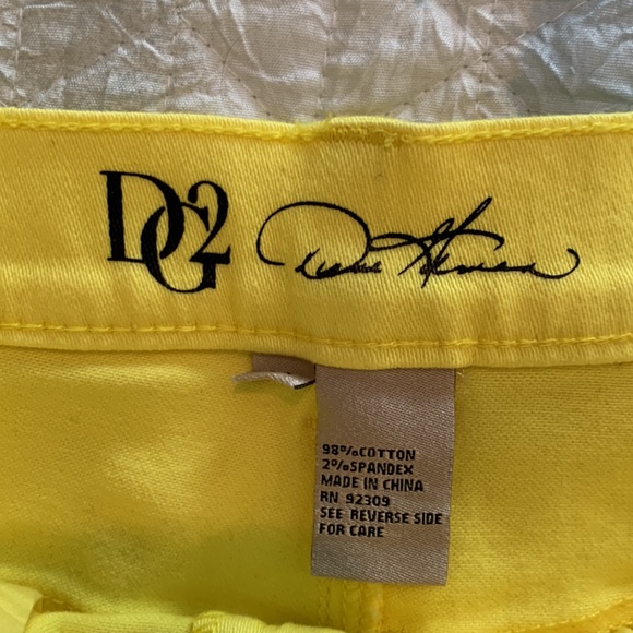 NWT DG2 Skinny Yellow Denim - Picture 3 of 7